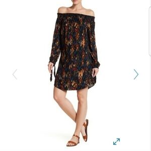 Beachlunchlounge Black Off-Shoulder Bishop Sleeve Sundress